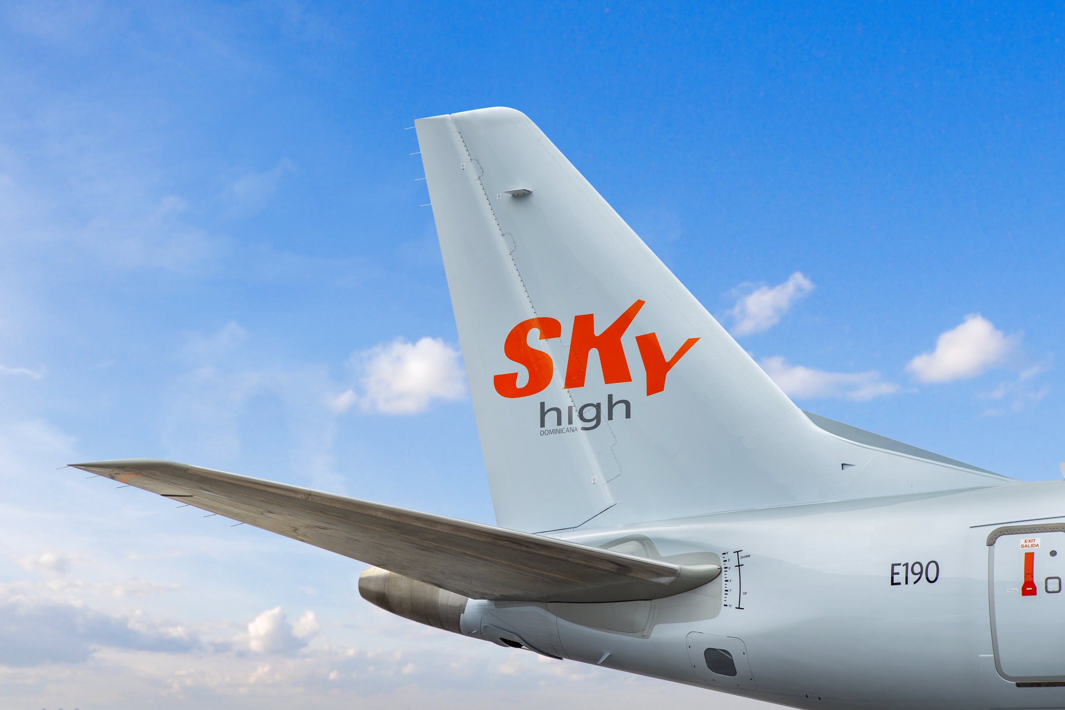 High sky. Skylar737.