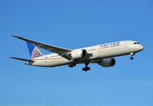 United will power its new B787 Dreamliners with GEnx engines