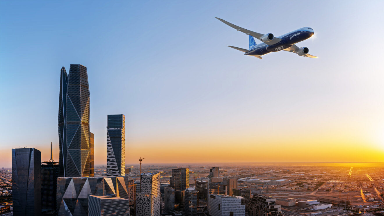 Double Gulf boost for Boeing 787 Dreamliner programme