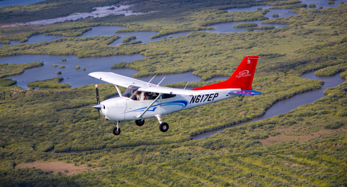 Epic Flight Academy orders 15 new Cessna Skyhawk 172 aircraft