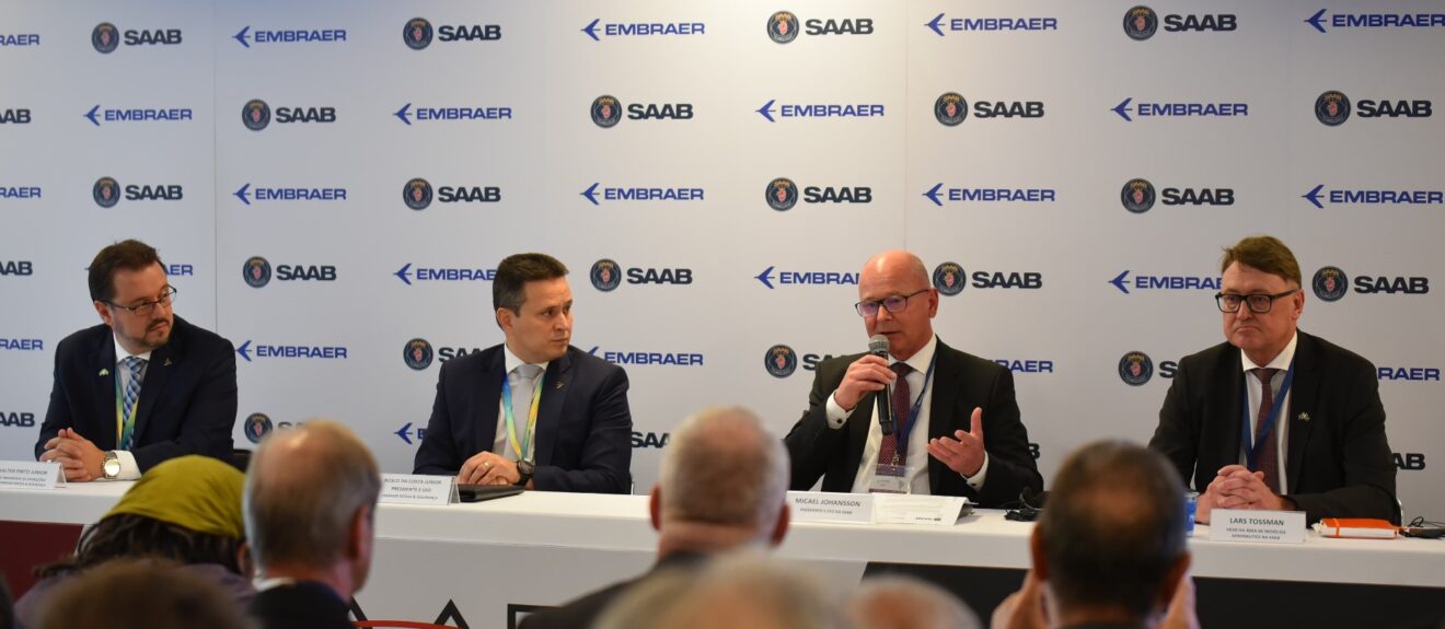 Embraer and Saab sign MoU to deepen collaboration