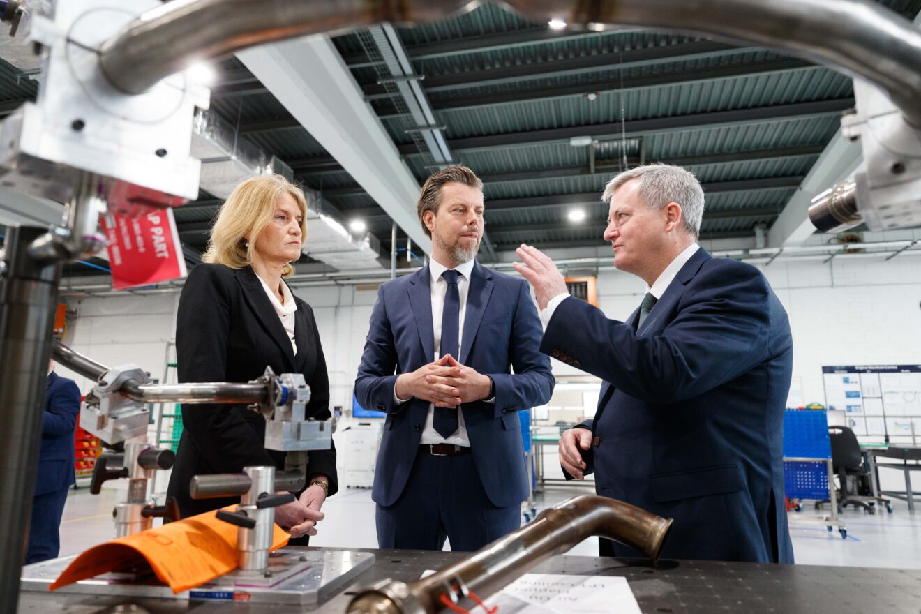 Lufthansa Technik Turbine Shannon opens new engine parts repair facility