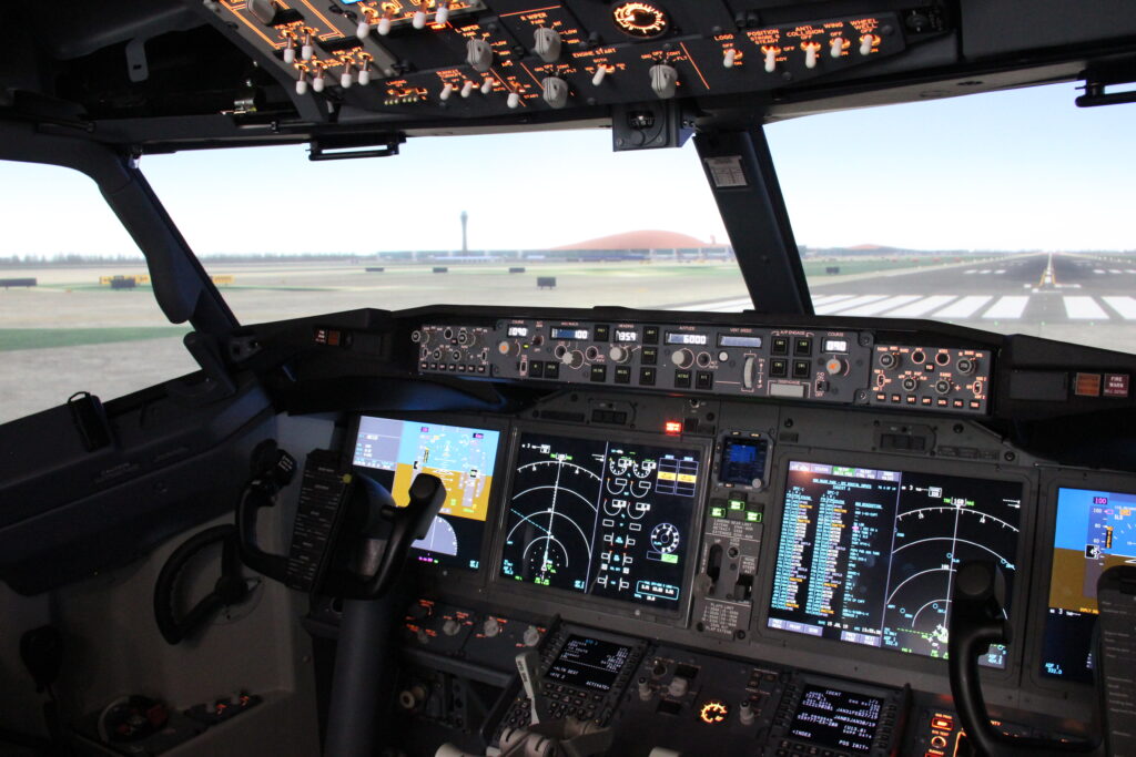 Pan Am Flight Akademy has acquired a new Level D B737 MAX-8 simulator