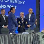 Signing ceremony of the MRO services agreement between MAB Engineering and Spirit AeroSystems