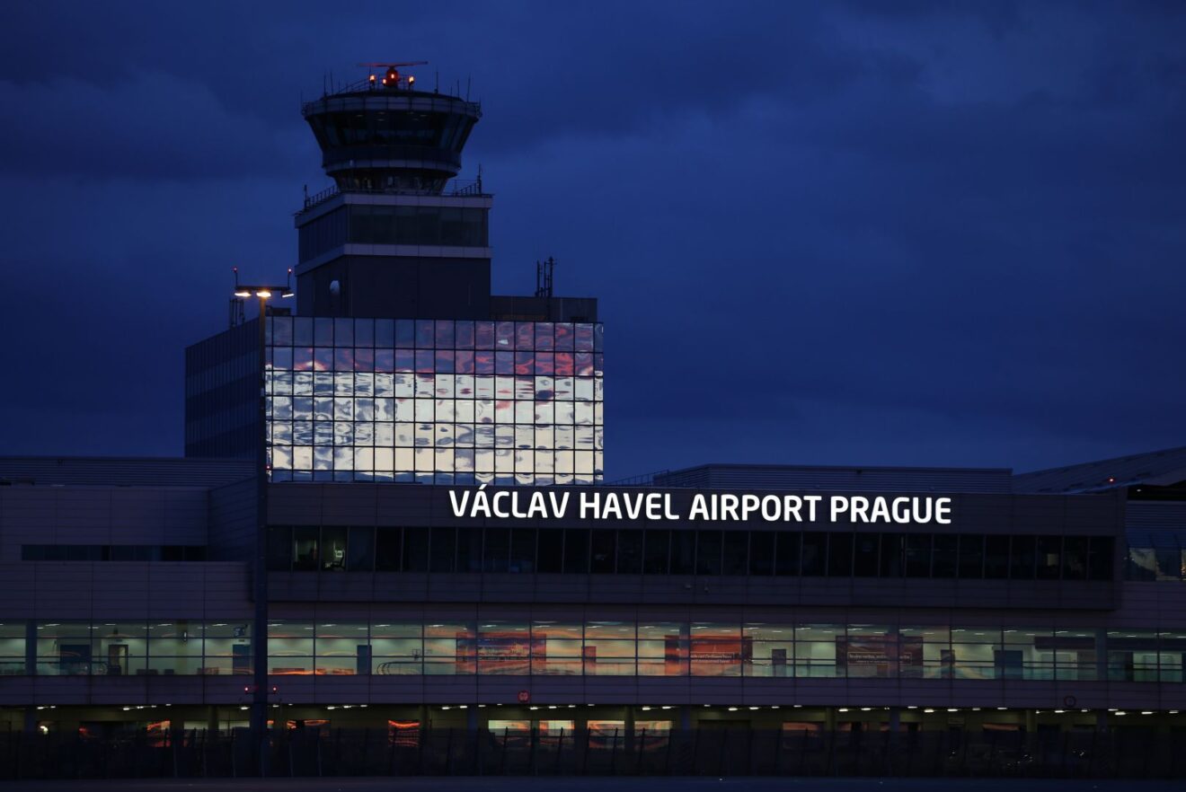 Prague Airport is seeking a strategic partner for Czech Airlines Technics