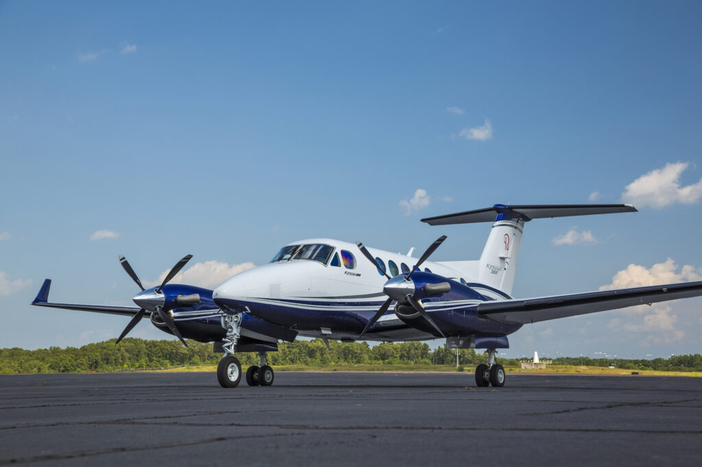 Textron has been awarded a contract for one Beechcraft King Air 360CHW and four Beechcraft King Air 260 aircraft