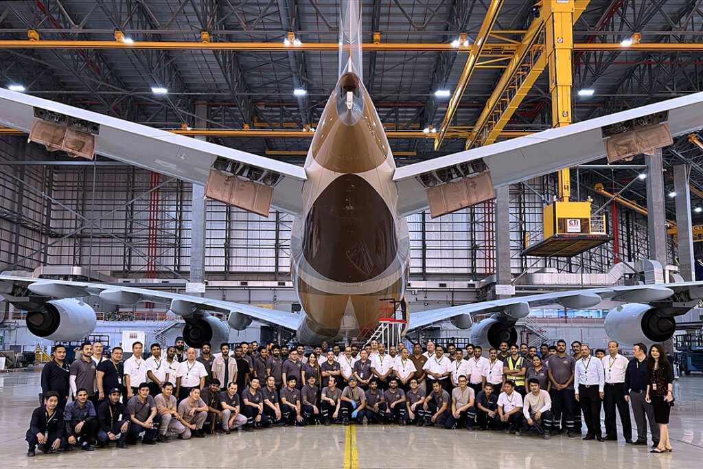 Members of the Etihad Engineering team that carried out the A380 heavy maintenance check