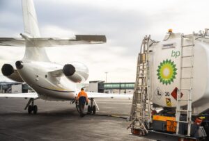Refuelling of a business jet