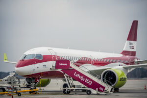 Airbus A220-300 airbaltic
