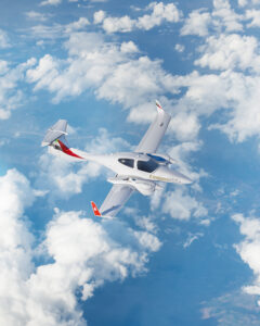 EFTA’s cadets now also fly the Diamond DA42-VI light piston twin-engine aircraft