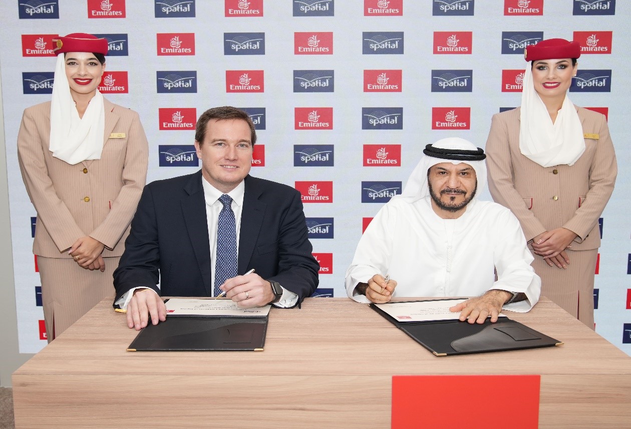 Contract signing between Spatial and Emirates