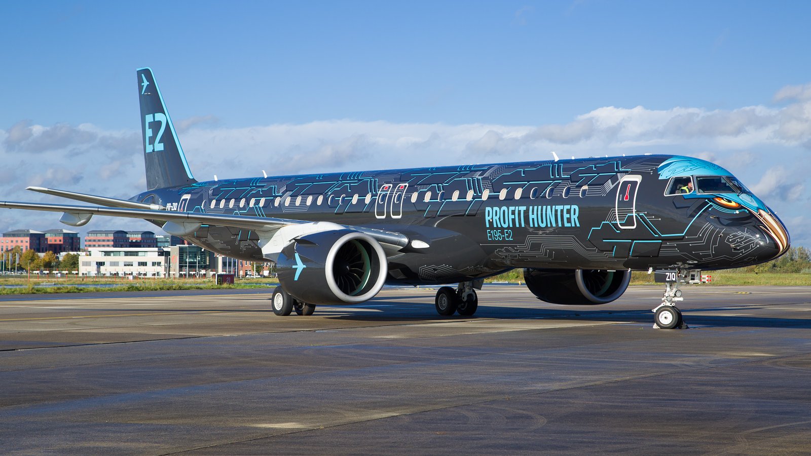 MAAS Aviation proud of new Embraer E195-E2 'Tech Eagle' livery
