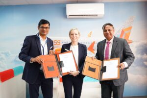 The signing of the new agreement took place at 'Wings India' in Hyderabad © Air India Express