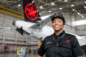 One student from each school will receive a CA$1,500 scholarship to assist with the cost of their education to become AMEs © CNW Group/Air Canada