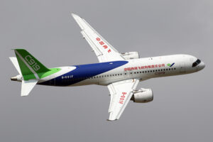 COMAC’s C919 made its international debut with a fly-by at the Singapore Airshow © AirTeamImages