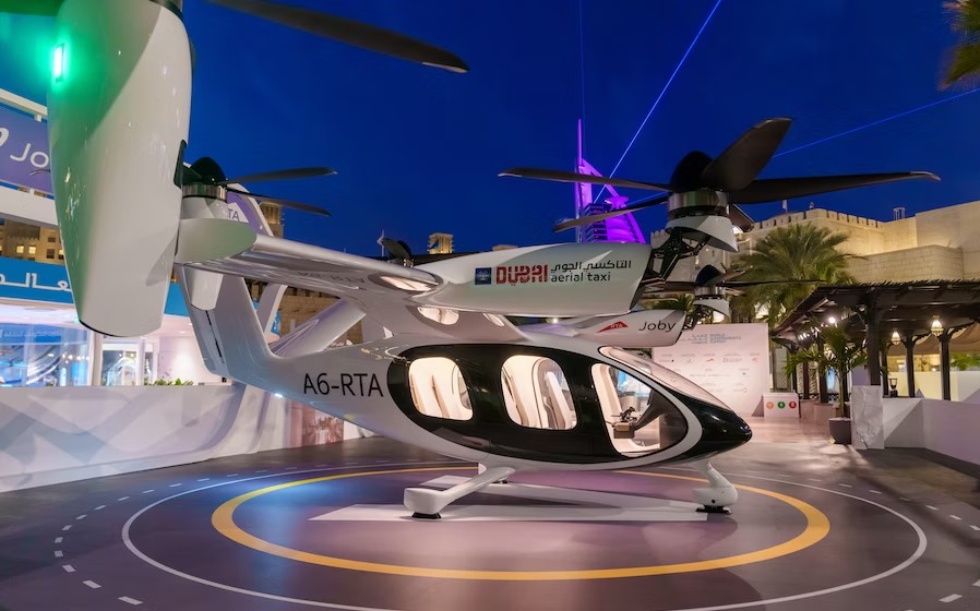 Joby’s electric air taxi on display at the World Governments Summit in Dubai © Joby Aviation