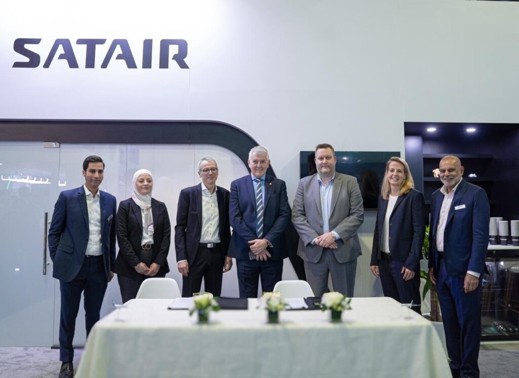 Satair and Joramco have signed a new supply agreement at MRO Middle East in Dubai © Satair