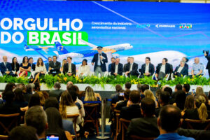 Embraer announced an investment of US$390 million during the visit of the President of Brazil, Luiz Inácio Lula da Silva, to the company's headquarters in São José dos Campos © Embraer