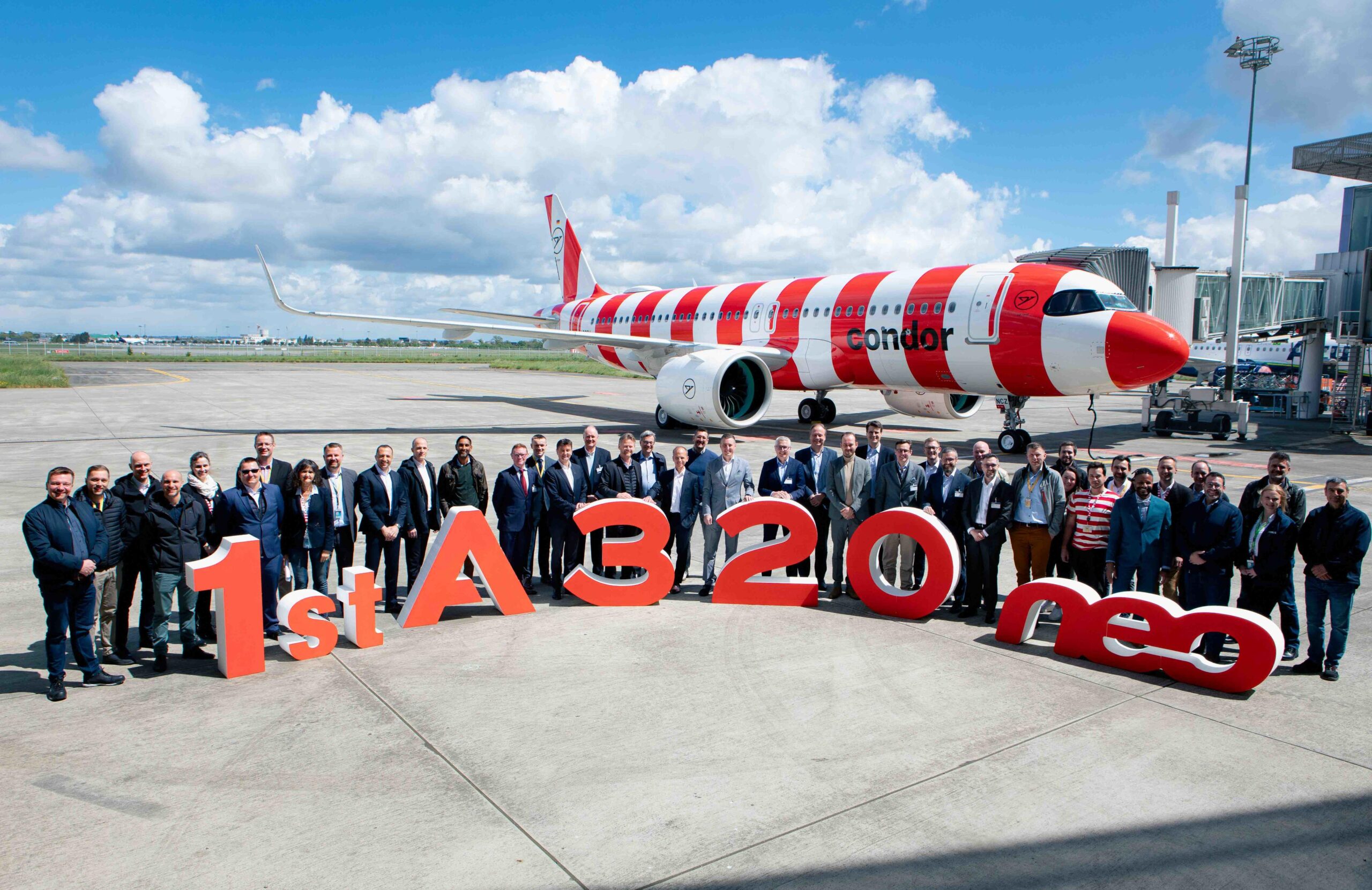 Condor took delivery of its first A320neo at a ceremony in Toulouse, France © Airbus