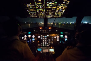 FLYHT and MBS have developed a secure wireless avionics software and onboard data loading solution © Shutterstock