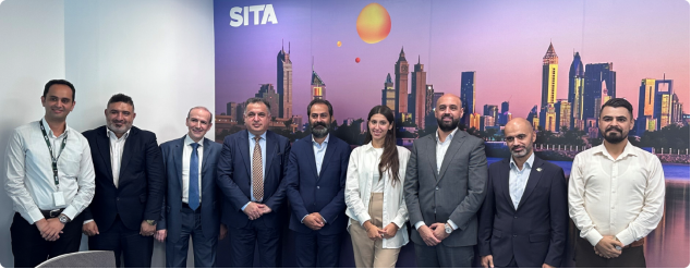 Representatives from SITA and Iraqi Airways