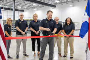 Ribbon cutting ceremony at Farsound’s new San Antonio, Texas, facility