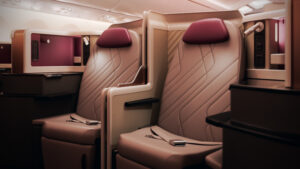 LATAM Airlines will retrofit its Boeing 787 fleet with the R7 premium mini suite © RECARO Aircraft Seating