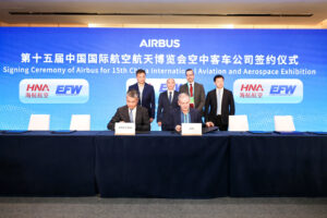 Signing of the MoU at the China International Aviation and Aerospace Expo in Zhuhai, between EFW and HNA