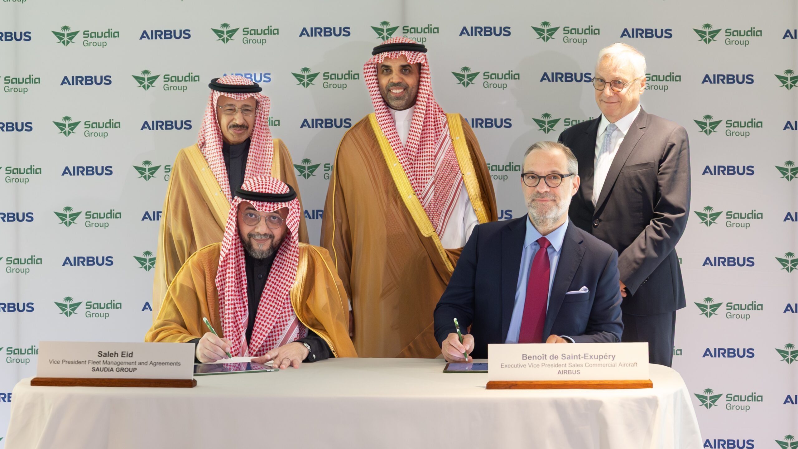 FLY!FLY!FLY!空の指揮官 航空管制 flyadeal commits to first wide-body fleet with Airbus A330-900 order