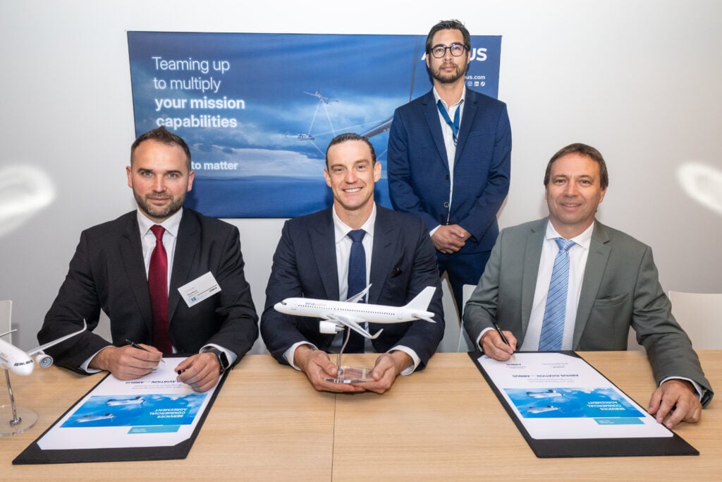 from left to right): Oleg Novak, CEO Airhub Aviation Aleksandr Celiadin, Founder of Airhub Aviation and GetJet Airlines Anthony Corke, Commercial Director Services – Leasing Markets, Airbus Thierry Filloux, Head of Aircraft Services Sales – Investor and Leasing Markets, Airbus