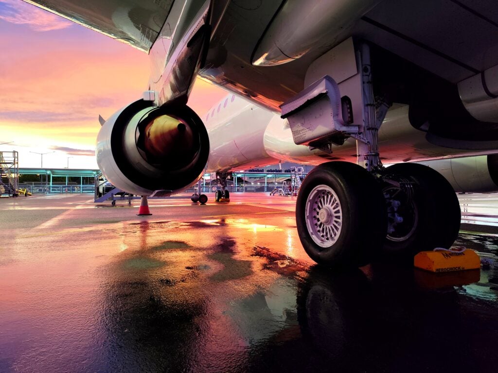 CF34-10E engine on wing © Ayden OShannessy