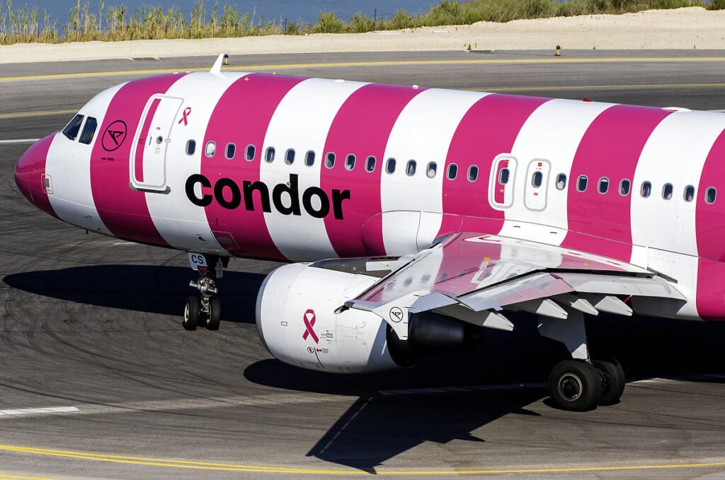Condor Airbus A320 © AirTeamImages