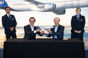 Embraer and SAS have signed a deal for up to 55 Embraer E195-E2 jets