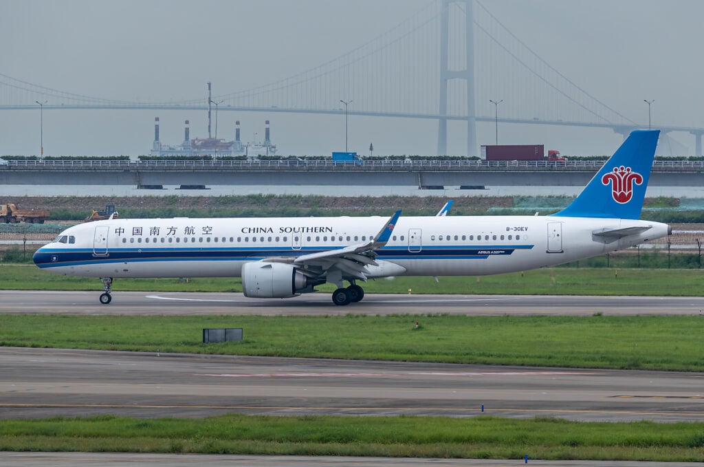 China Airlines has taken delivery of two new A321neo aircraft of lease from Air Lease © AirTeamImages
