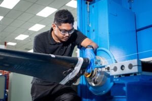 Aircraft Propeller Service (APS)