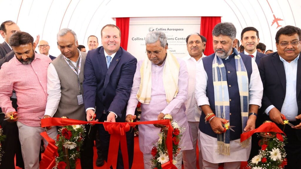 Ribbon-cutting ceremony at the new Collins India Operations Center
