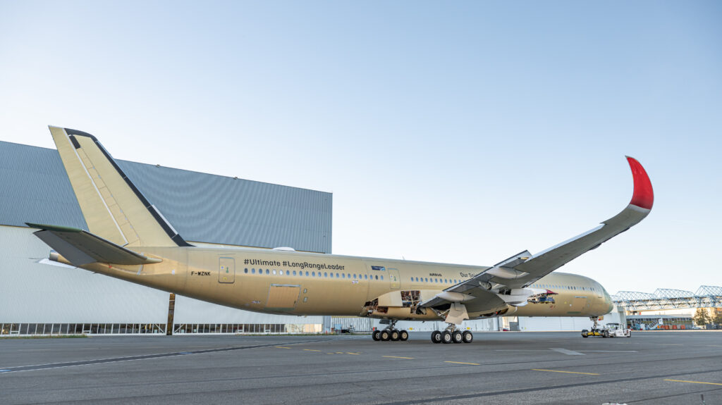 Qantas A350-1000ULR roll out © Airbus