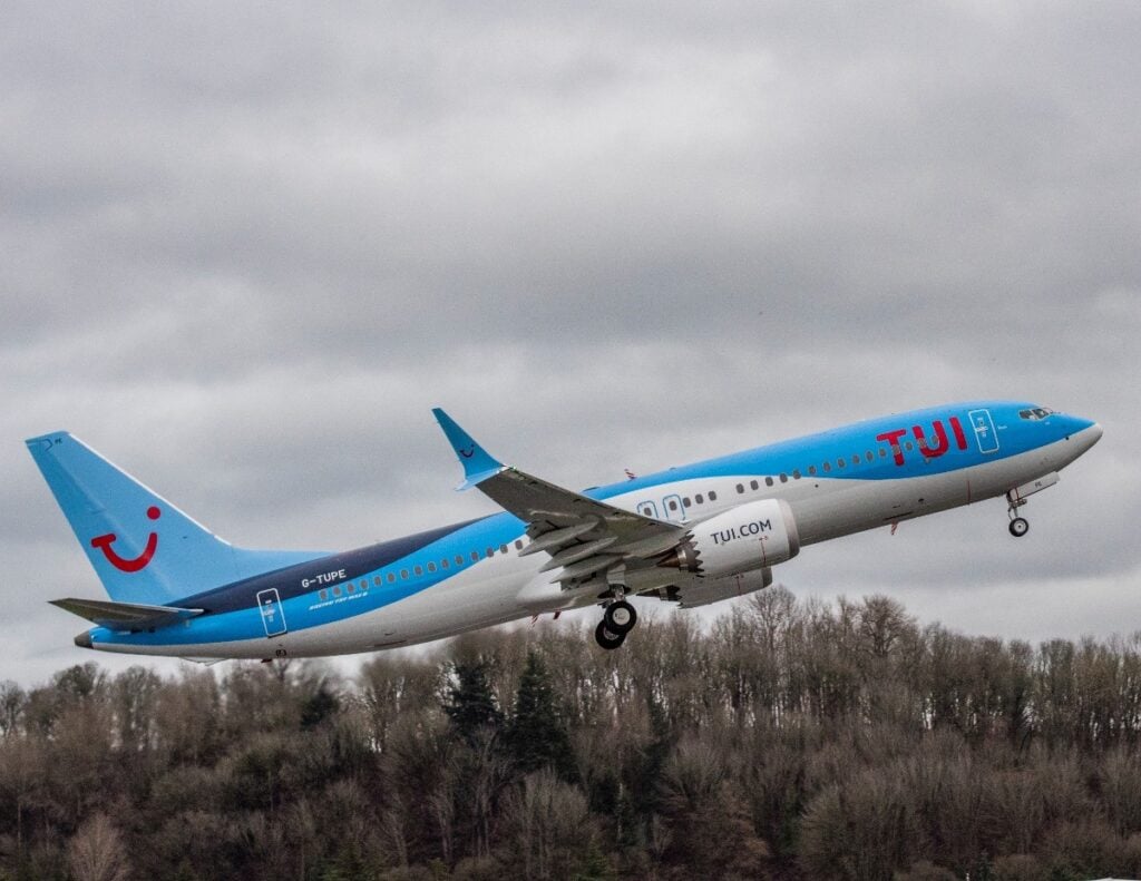TUI Boeing 737 MAX 8