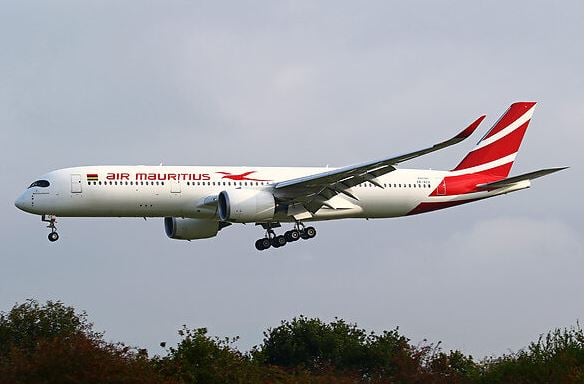 Air Mauritius A350 AirTeamImages