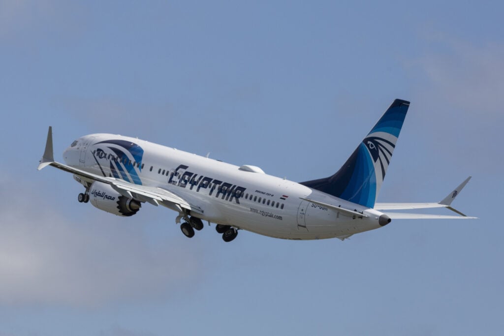 EgyptAir 737-8 Boeing