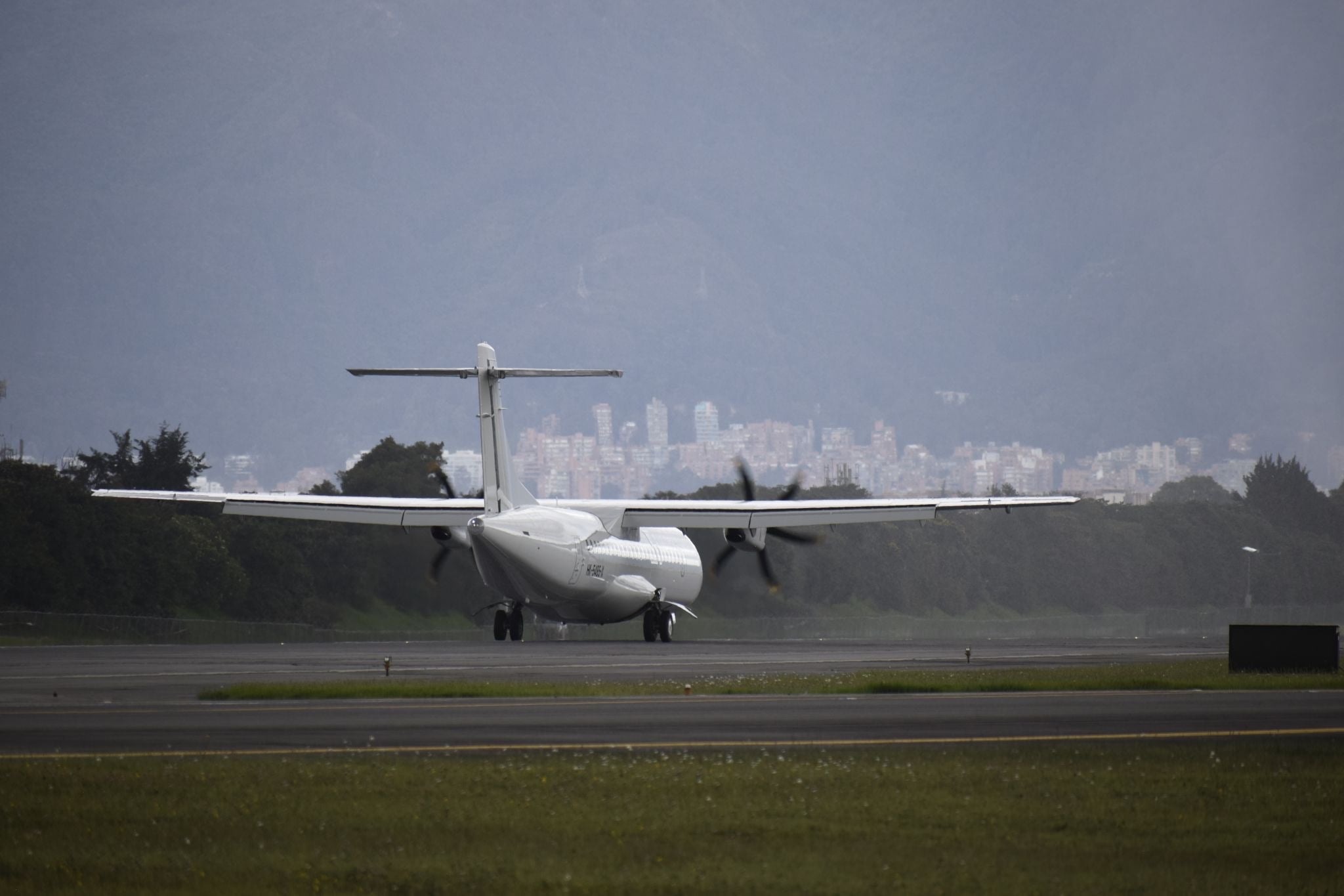 SATENA ATR 72-600 Abelo