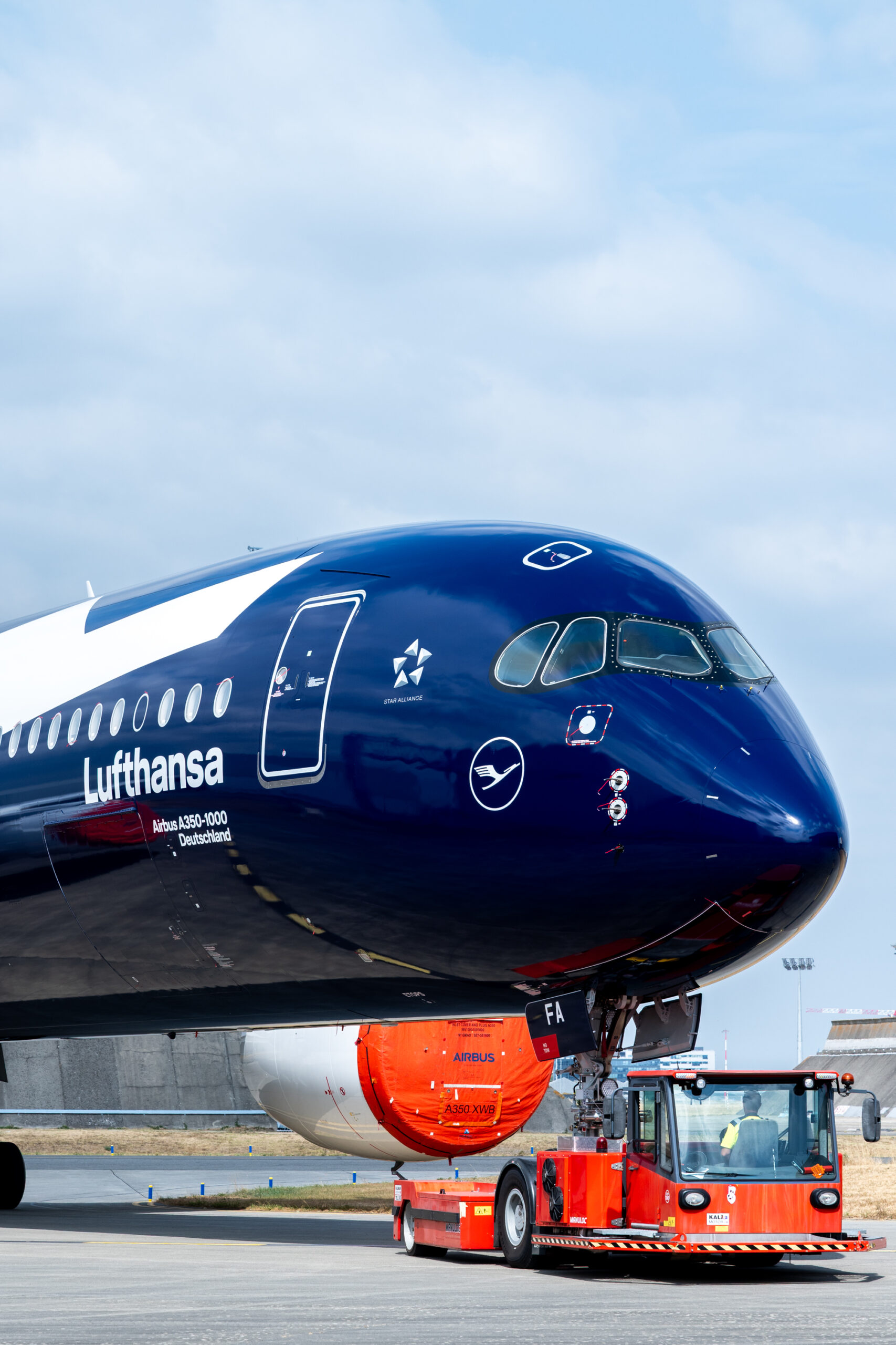 Lufthansa Unveils Centenary A350 1000 Lufthansa Unveils Centenary A350 1000