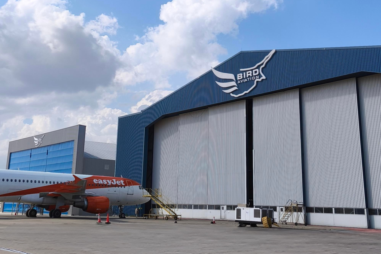 © Bird Aviation hangar with easyJet Airbus aircraft