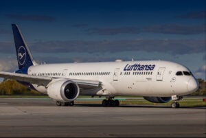 Lufthansa B787-9 © AirTeamImages