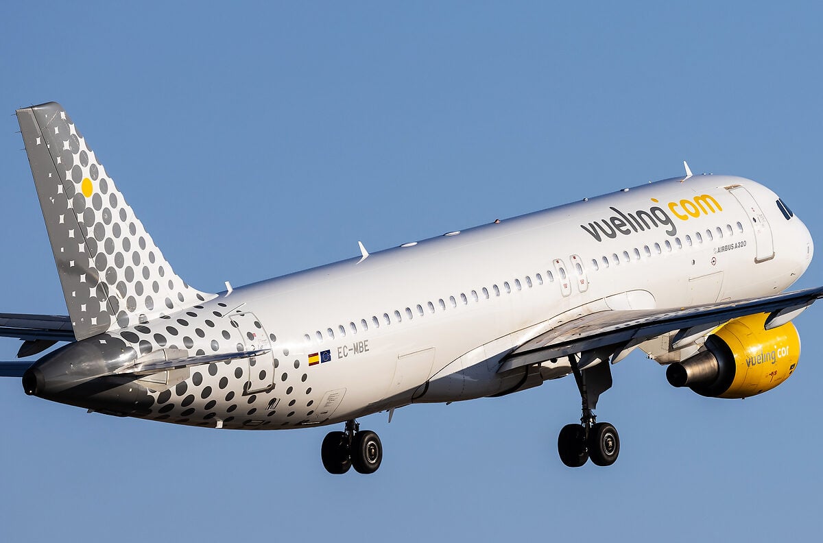 Deucalion has acquired one Airbus A320-200 aircraft on lease to Vueling Airlines