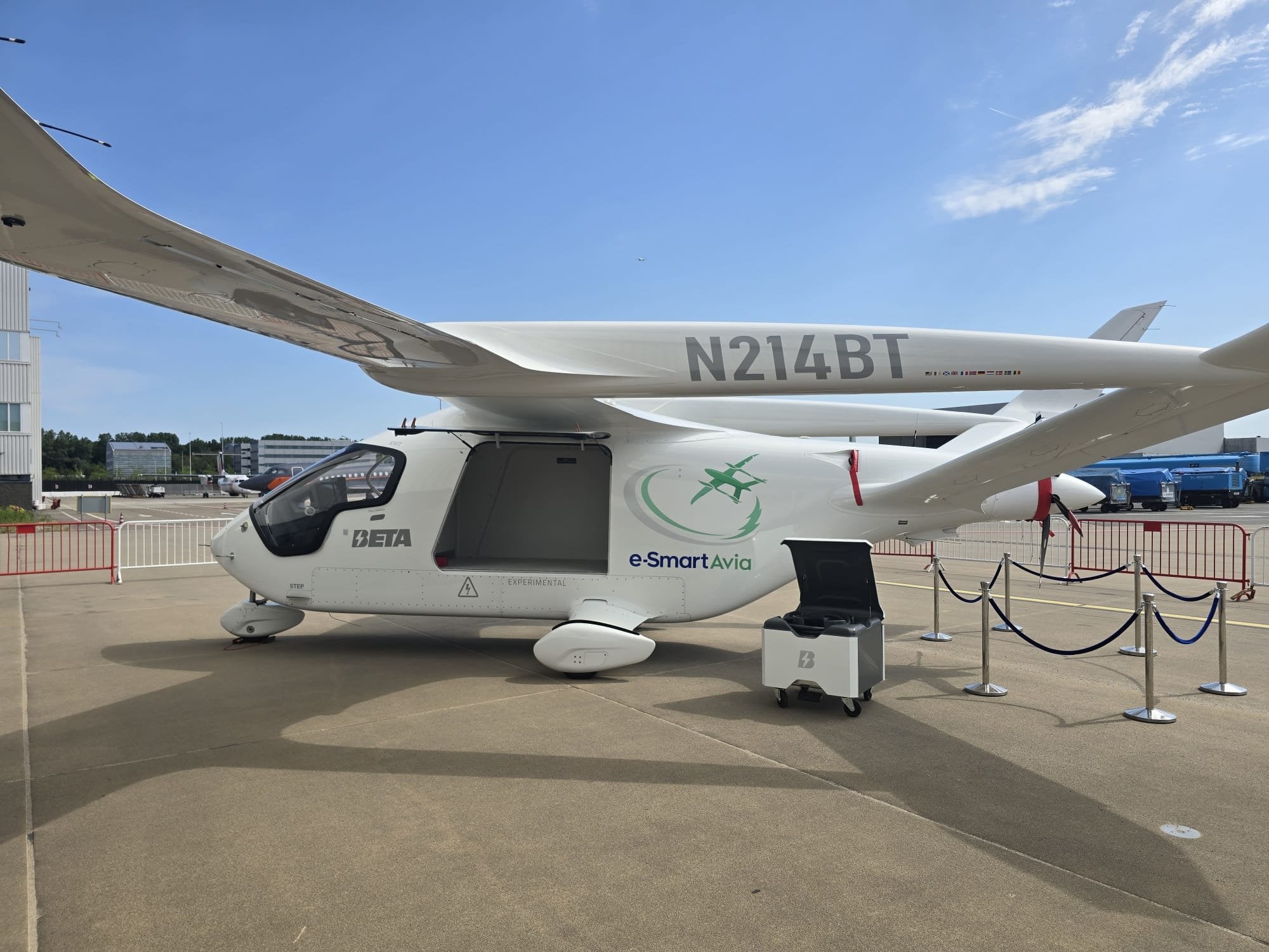 ALIA A250 aircraft © SLI