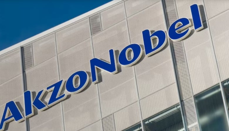 AkzoNobel shareholders vote in favour of intended merger with Axalta