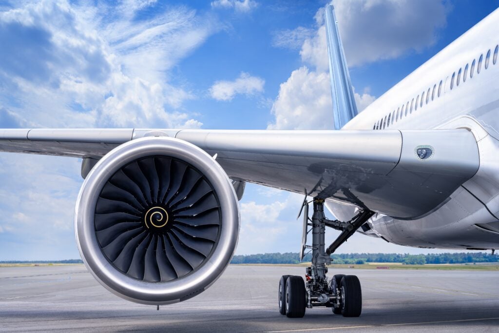 WLFC is expanding its lease portfolio by an additional 12 aircraft and 13 engines © Shutterstock