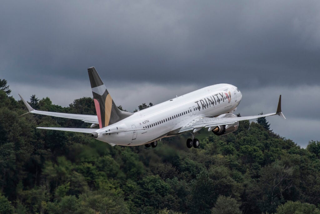 Trinity Airways B737-8 in new livery takes to the sky