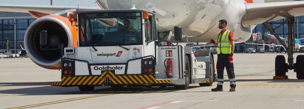 flynas has acquired a 10% stake in Swissport Saudi Arabia © Swissport